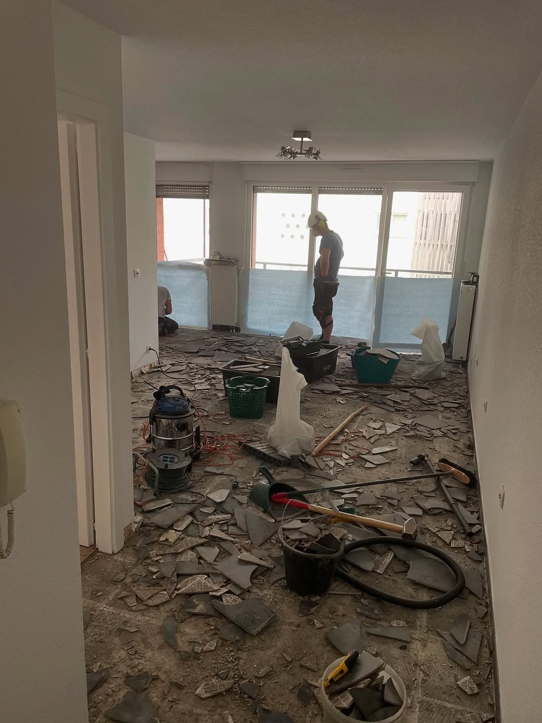depose carrelage sejour pendant travaux